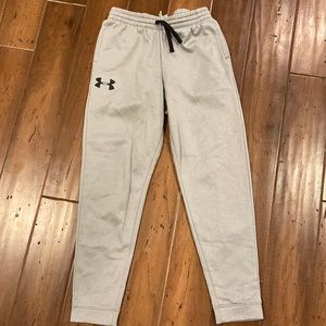 Youth XL UA pants